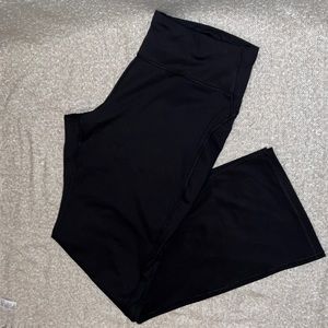 Women’s yoga pants